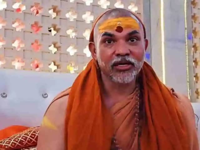 MixCollage-22-Apr-2025-02-22-PM-3912-2025-04-362f2cb3d3672aeb49c66fccd9c2576a