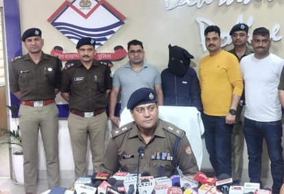 patana-ka-hatayarapa-pata-garafatara_3660d5b79f34cb589857083f78030e43