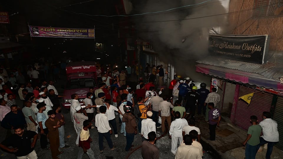 jata-ka-shanprma-ma-lga-bhashhanae-aaga_e59b1182eff65258f9464891697ee024