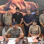 police_5d210e47487c88ceb328429a57c12182