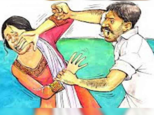 mahila2094366835x547-m1602887830_1716796694