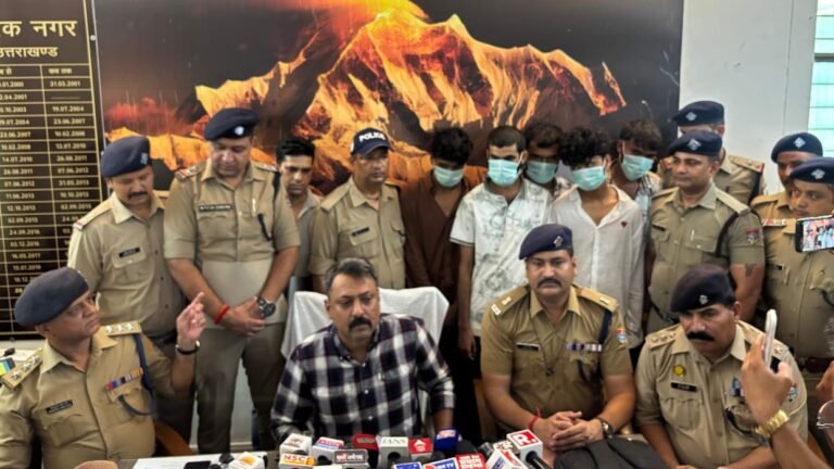 five-accused-arrested_75c0801cb798f8040b1159f05fc2a860